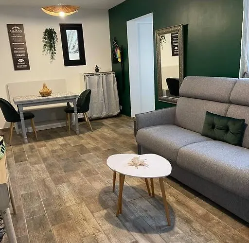 Charmante Maison Sur Propriete بيت للعطل أورلي